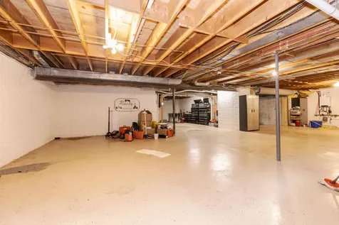 1810 Cardinal Court Pontiac IL 61764