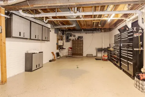 1810 Cardinal Court Pontiac IL 61764