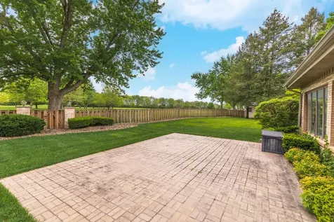 1810 Cardinal Court Pontiac IL 61764