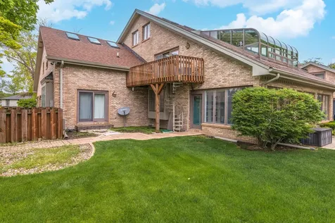 1810 Cardinal Court Pontiac IL 61764