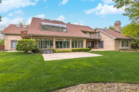 1810 Cardinal Court Pontiac IL 61764
