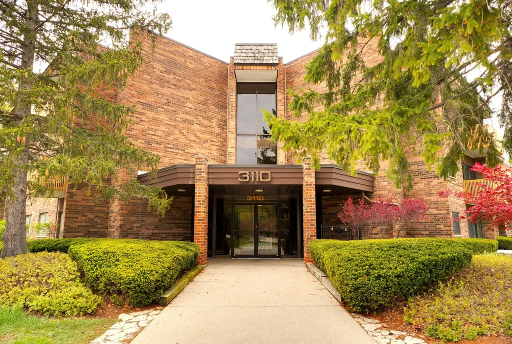 3110 Pheasant Creek Drive Northbrook IL 60062