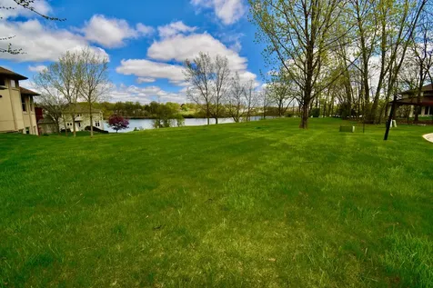 1176 Mystic Cove Drive Antioch IL 60002