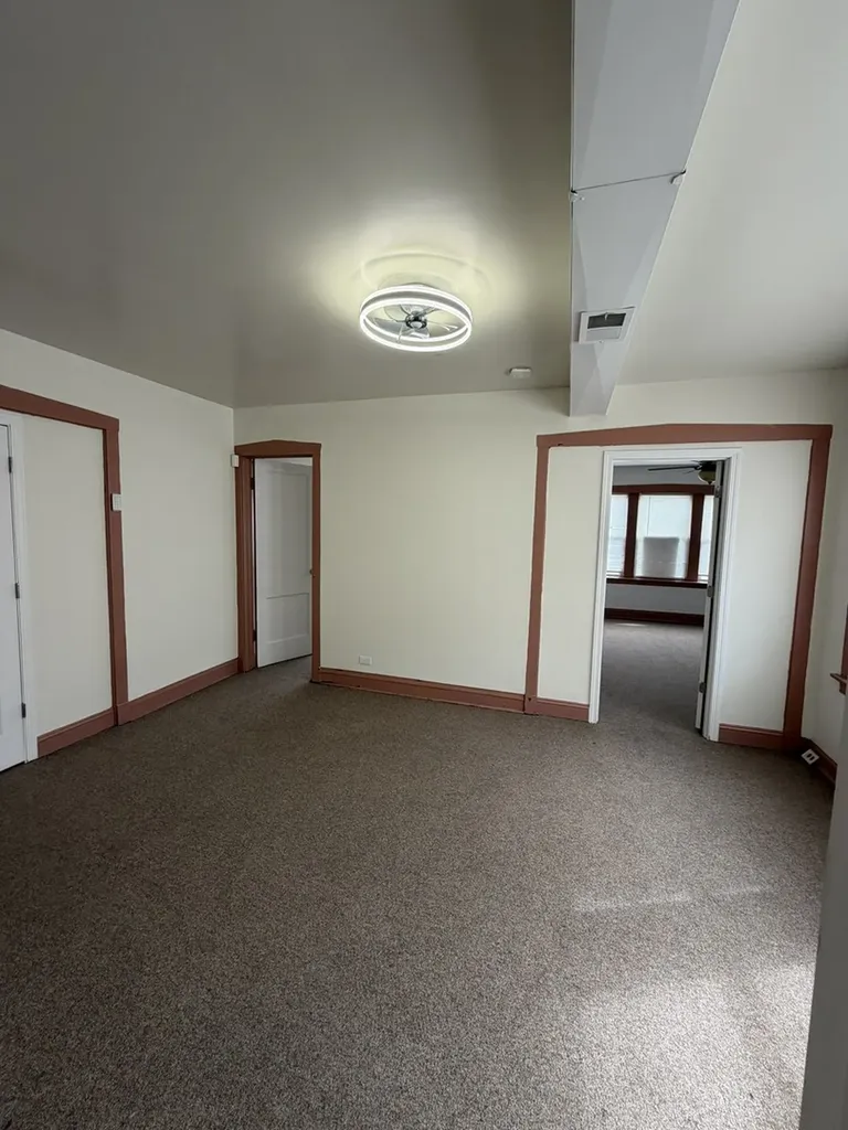 7402 South Racine Avenue Chicago IL 60636
