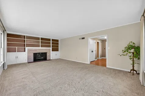 1620 Arden Avenue Rockford IL 61107