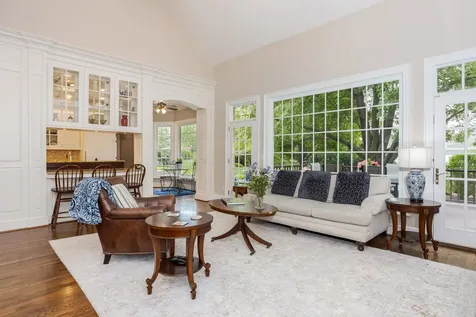 3301 Wisteria Lane Bloomington IL 61704