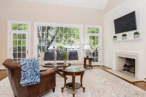 3301 Wisteria Lane Bloomington IL 61704