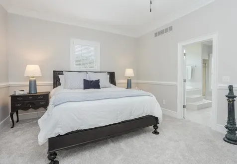 3301 Wisteria Lane Bloomington IL 61704