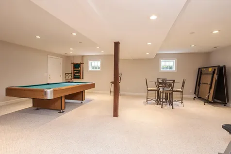 3301 Wisteria Lane Bloomington IL 61704