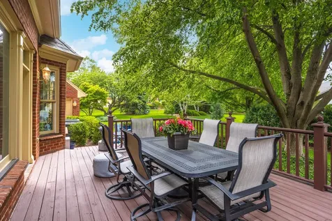 3301 Wisteria Lane Bloomington IL 61704