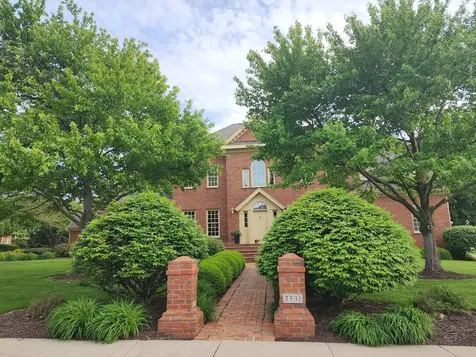 3301 Wisteria Lane Bloomington IL 61704