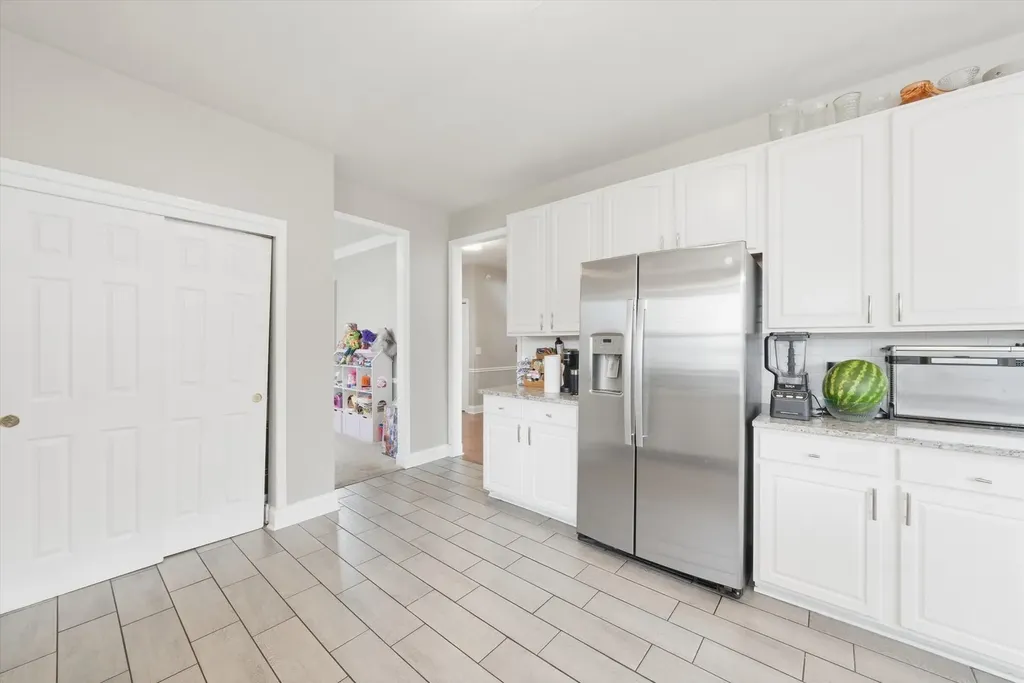 1571 Woodland Lane Bolingbrook IL 60490