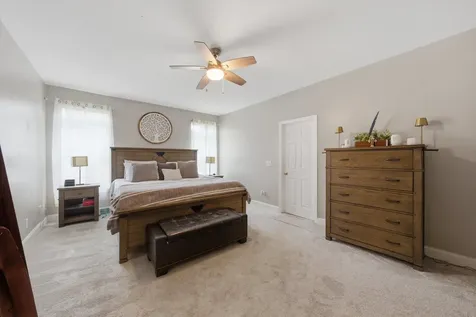 1571 Woodland Lane Bolingbrook IL 60490