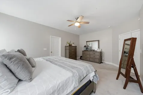 1571 Woodland Lane Bolingbrook IL 60490