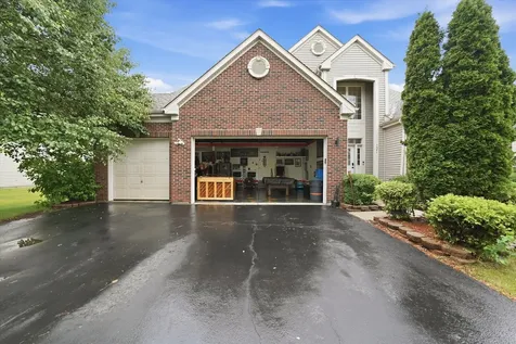 1571 Woodland Lane Bolingbrook IL 60490