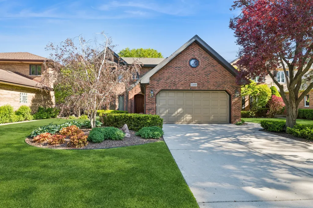 2208 Milton Avenue Park Ridge IL 60068
