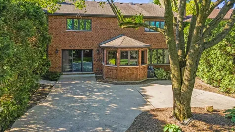 2208 Milton Avenue Park Ridge IL 60068