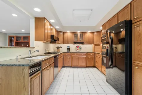 2208 Milton Avenue Park Ridge IL 60068