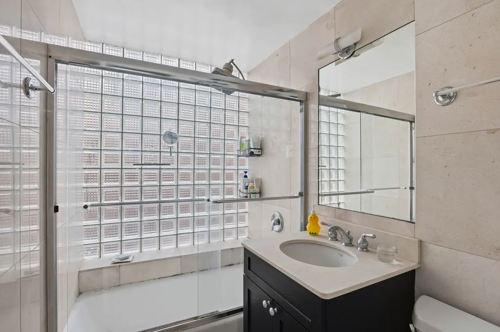 1209 North State Parkway Chicago IL 60611