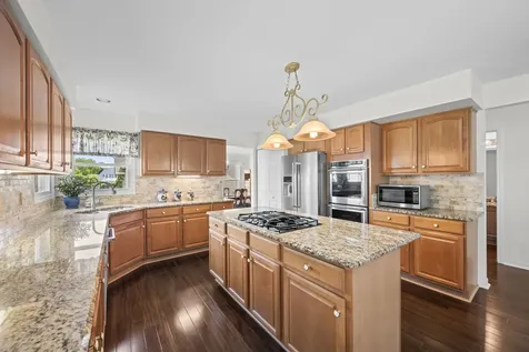 5250 Morningview Drive Hoffman Estates IL 60192