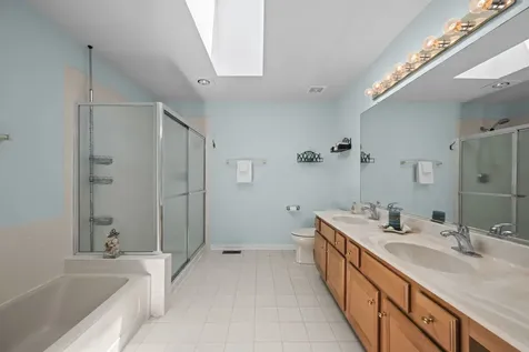 5250 Morningview Drive Hoffman Estates IL 60192