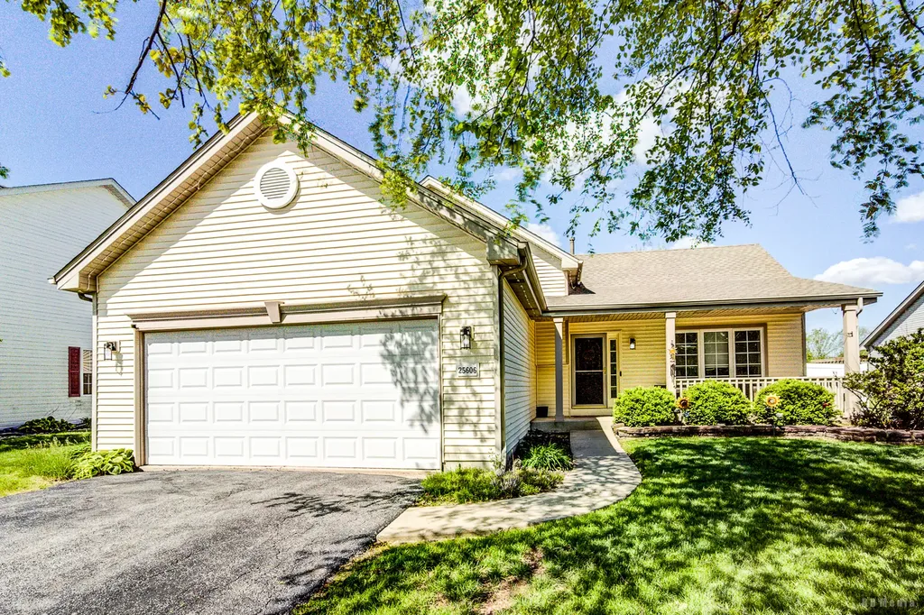 25606 South Jonquil Lane Monee IL 60449