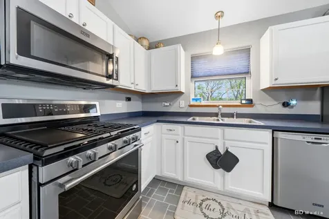 25606 South Jonquil Lane Monee IL 60449