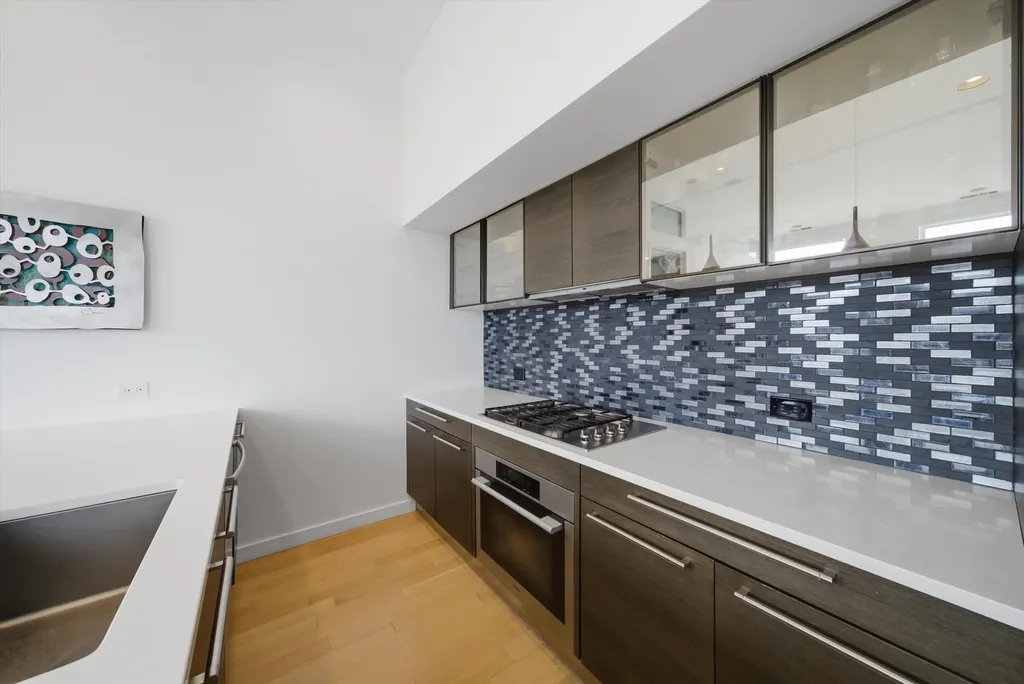 2028 West Division Street Chicago IL 60622