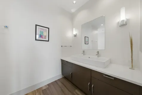 2028 West Division Street Chicago IL 60622