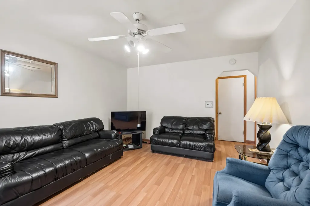 1418 North Waller Avenue Chicago IL 60651