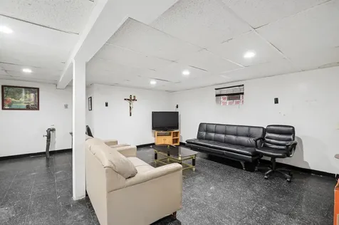 1418 North Waller Avenue Chicago IL 60651