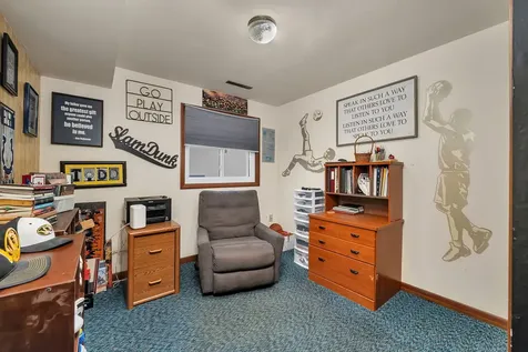 2062 West Garden Drive Kankakee IL 60901