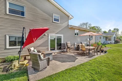 2062 West Garden Drive Kankakee IL 60901