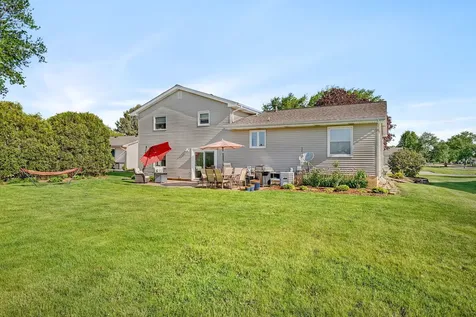 2062 West Garden Drive Kankakee IL 60901
