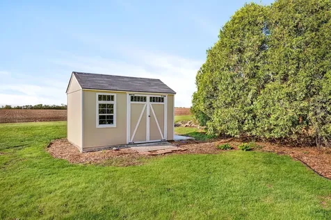 2062 West Garden Drive Kankakee IL 60901