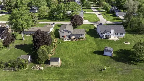2062 West Garden Drive Kankakee IL 60901