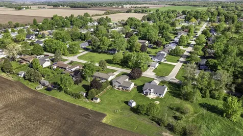 2062 West Garden Drive Kankakee IL 60901