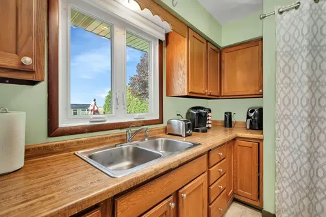 2062 West Garden Drive Kankakee IL 60901