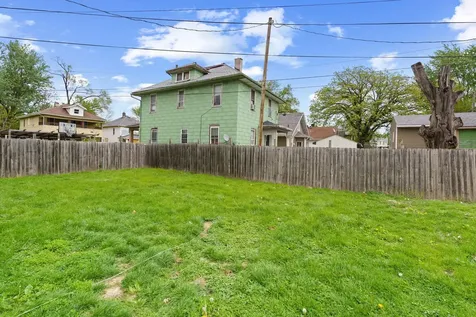 1505 11TH Street Rock Island IL 61201