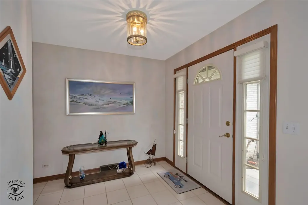 233 Goldenwood Court Aurora IL 60502