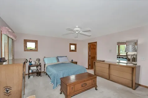 233 Goldenwood Court Aurora IL 60502