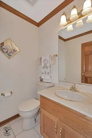 233 Goldenwood Court Aurora IL 60502