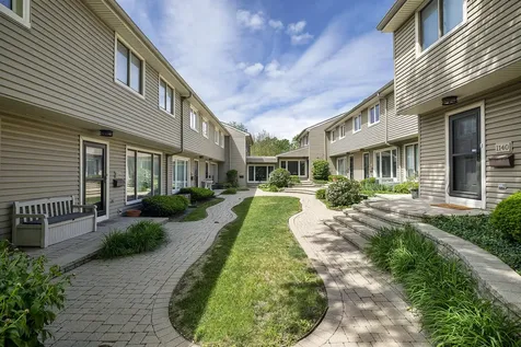 1148 Meadow Road Northbrook IL 60062