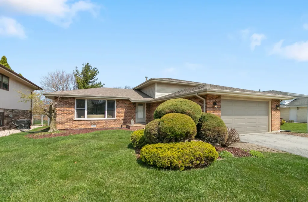 7024 Brementowne Road Tinley Park IL 60477