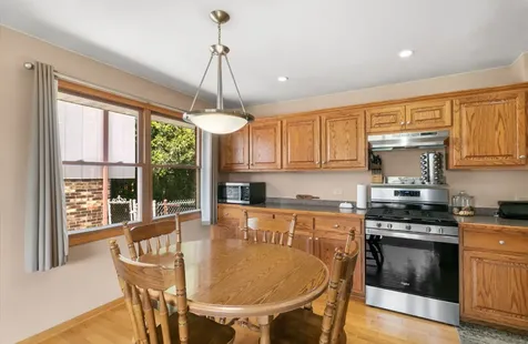 7024 Brementowne Road Tinley Park IL 60477