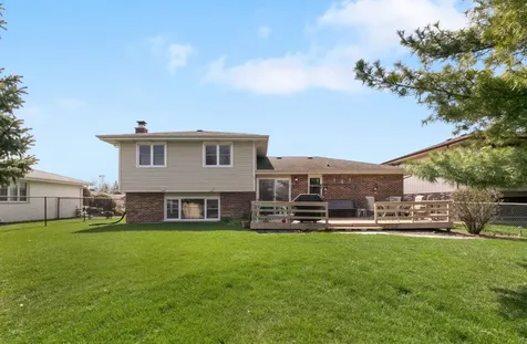 7024 Brementowne Road Tinley Park IL 60477