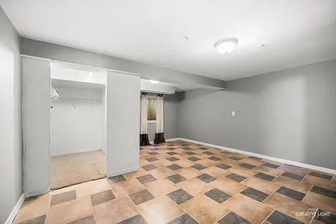 1837 Grosse Pointe Circle Hanover Park IL 60133