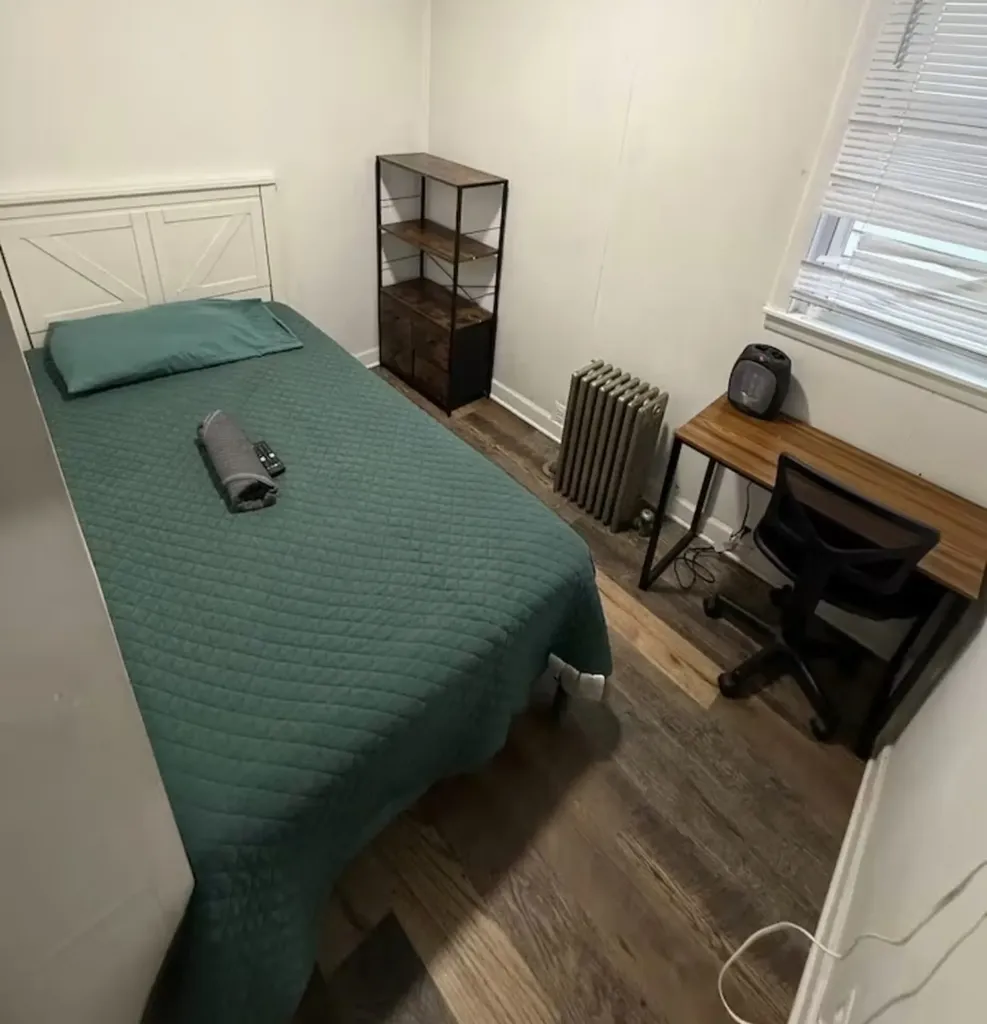 956 West 36th Street Chicago IL 60609