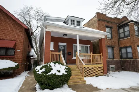 7653 South Saint Lawrence Avenue Chicago IL 60619