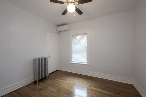 7653 South Saint Lawrence Avenue Chicago IL 60619